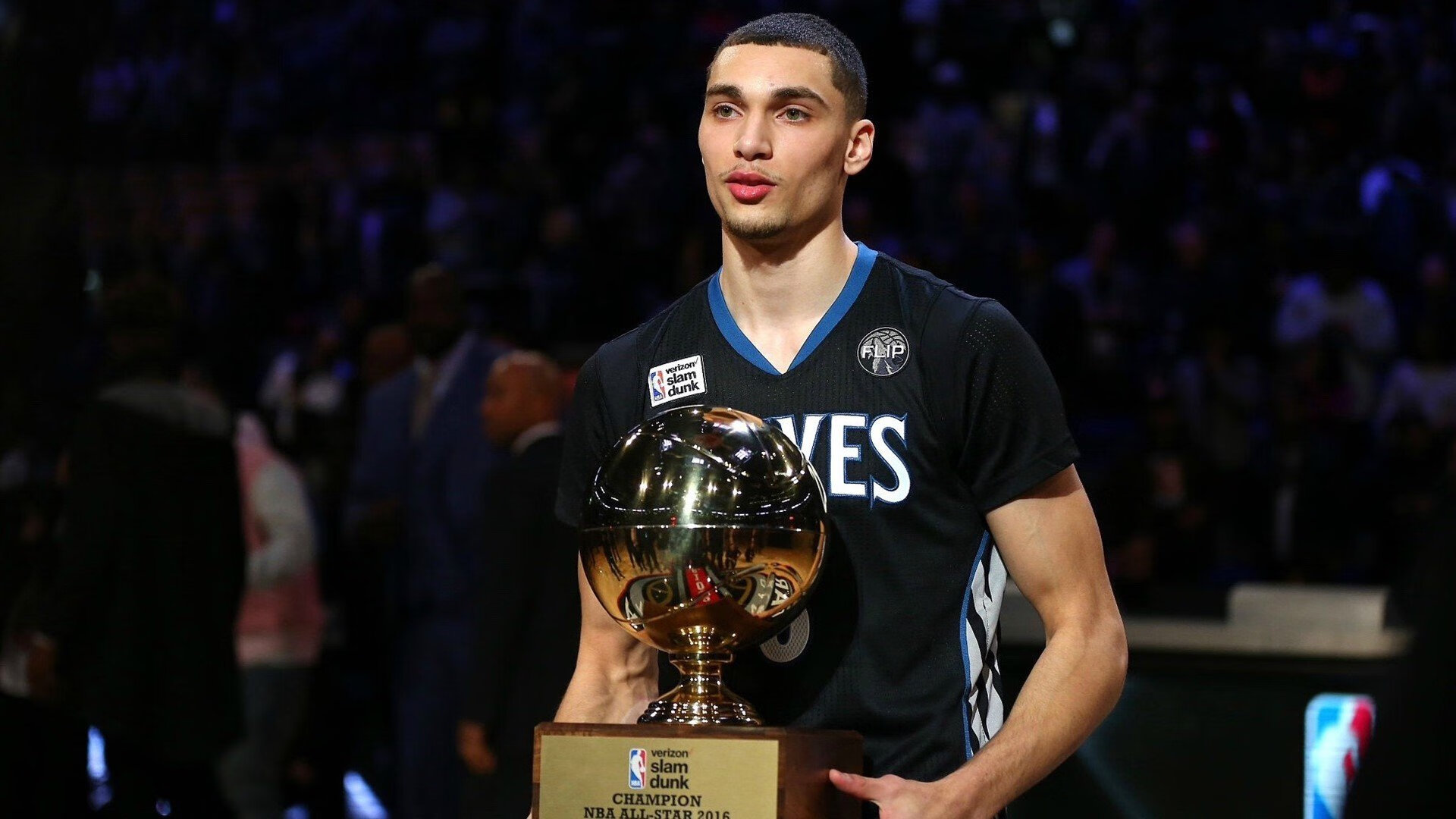 勇士队保持强势,目标三连冠,勇士队标准