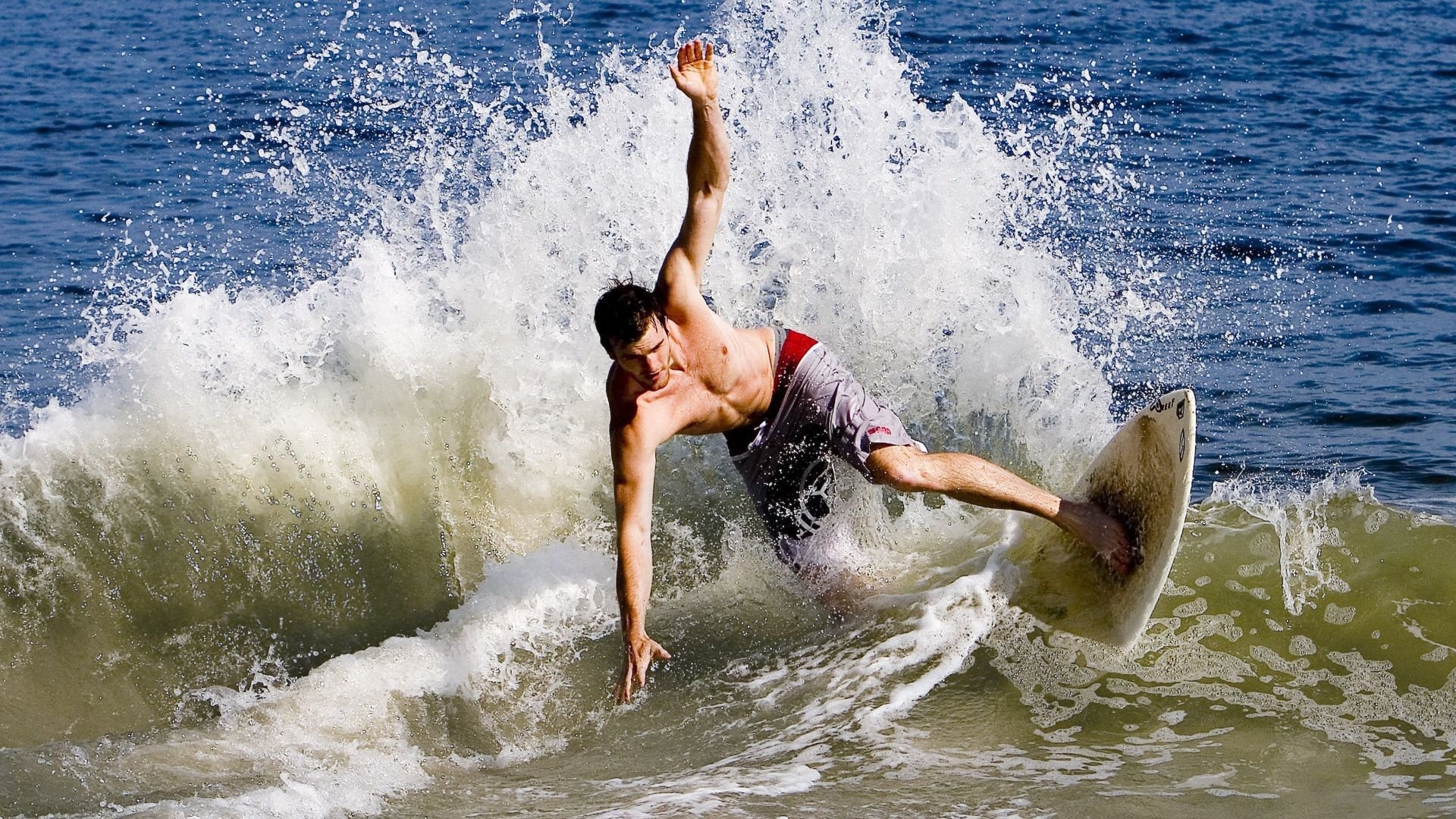 CS2战队争锋枪火四起,csgo枪火